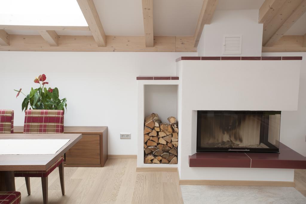 Apartmenthaus Gruberhof Schenna Bagian luar foto